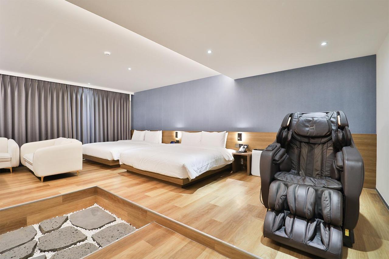 Custom Hotel Ulszan Kültér fotó