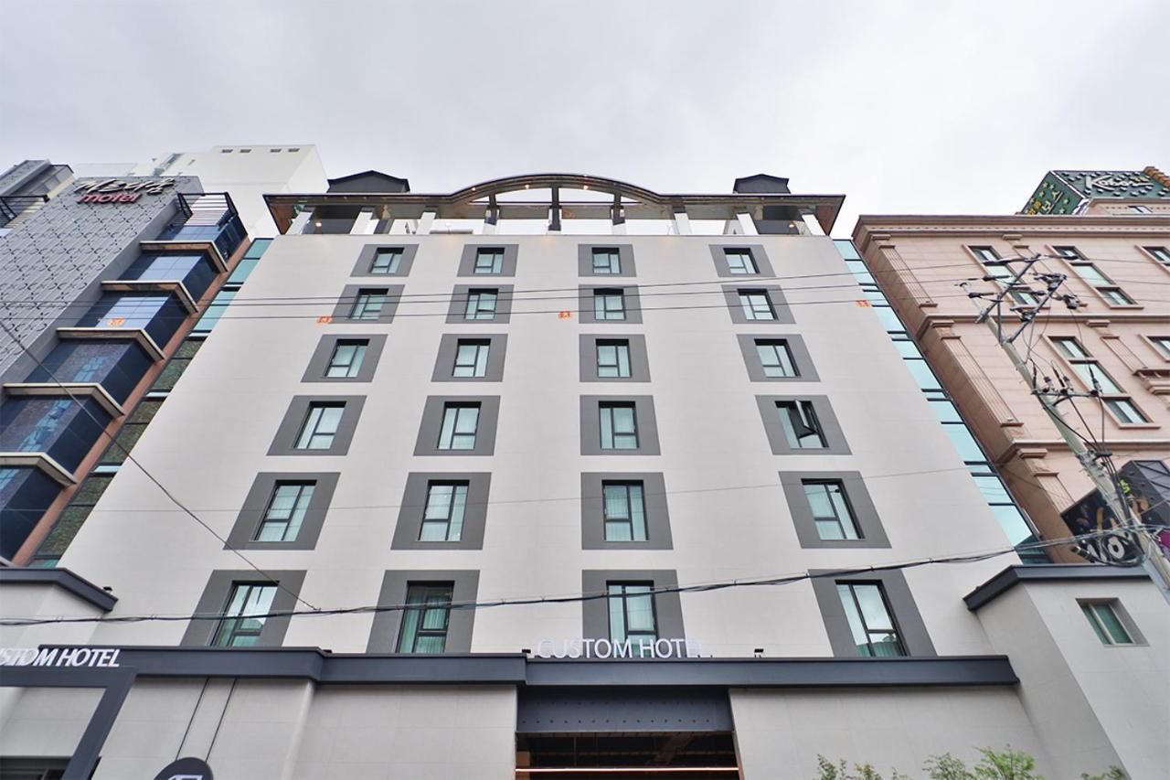 Custom Hotel Ulszan Kültér fotó